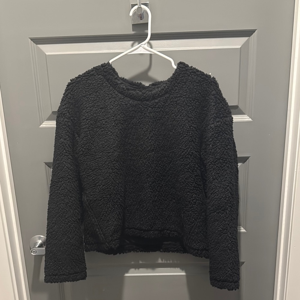 Lululemon Cozy Black Sherpa Pullover